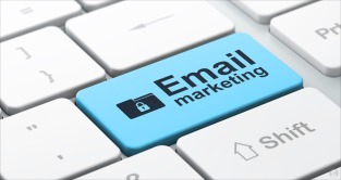 email-marketing-button-on-keyboard-Feature_1290x688_KL-940x501
